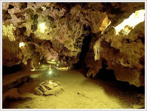cave05