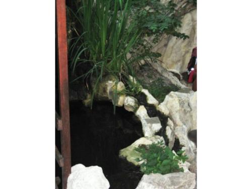 095